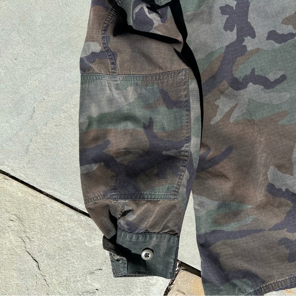 Overyed Camo Y2K Ripstop Military Cargo Shirt Jacket - Picture 8 of 11